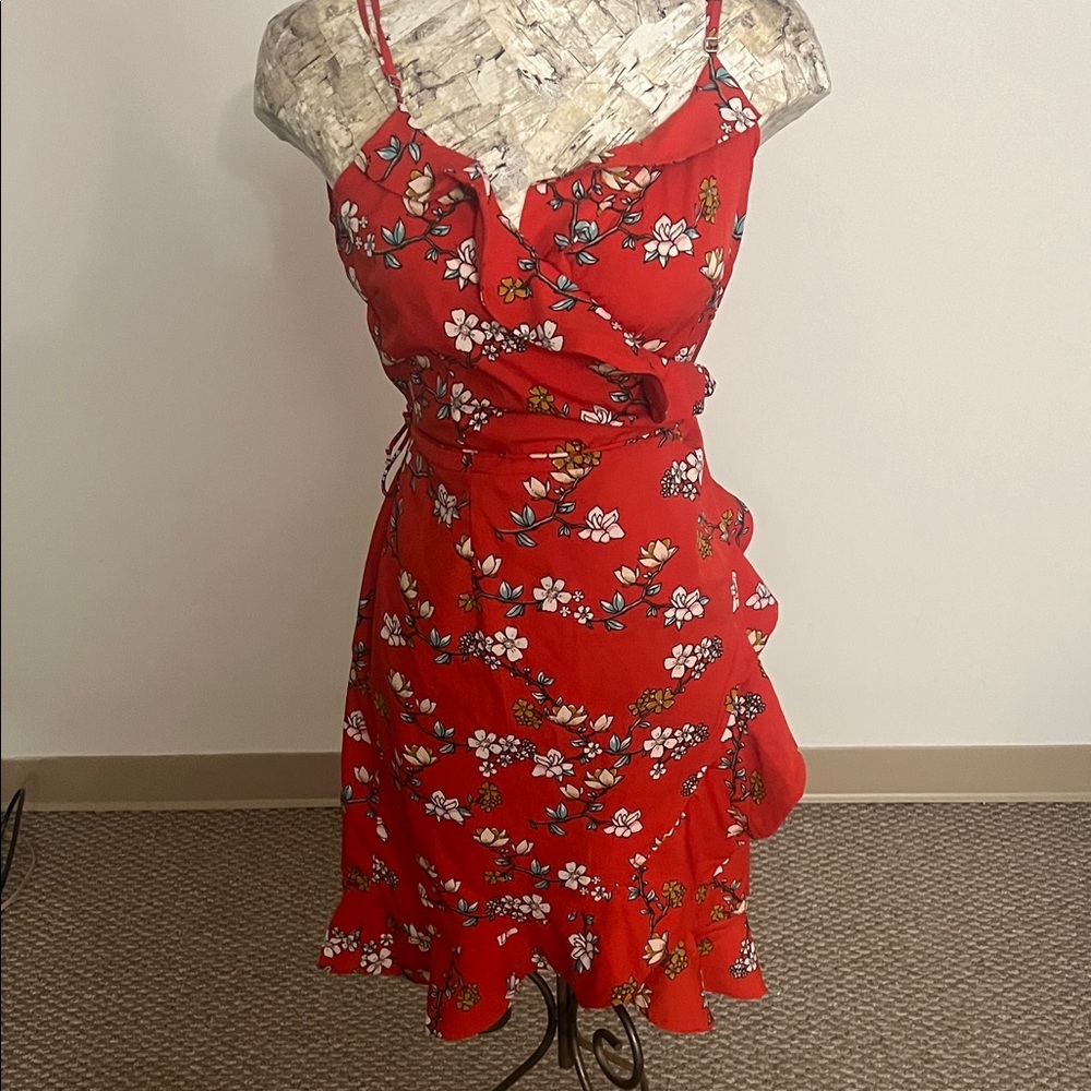 11 US 12/14 Vero Moda Red Floral Midi Dress